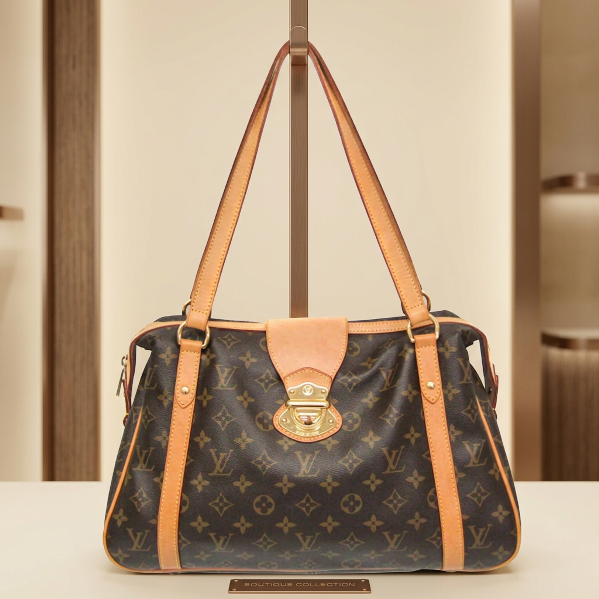 Louis Vuitton Streza PM · Monogram