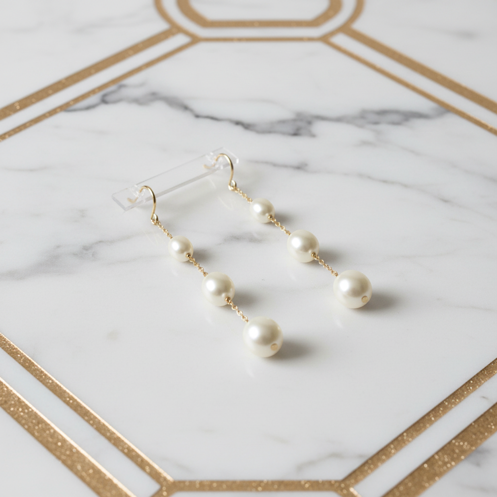 Tiffany By The Yard · Pearl · 18K Yellow Gold