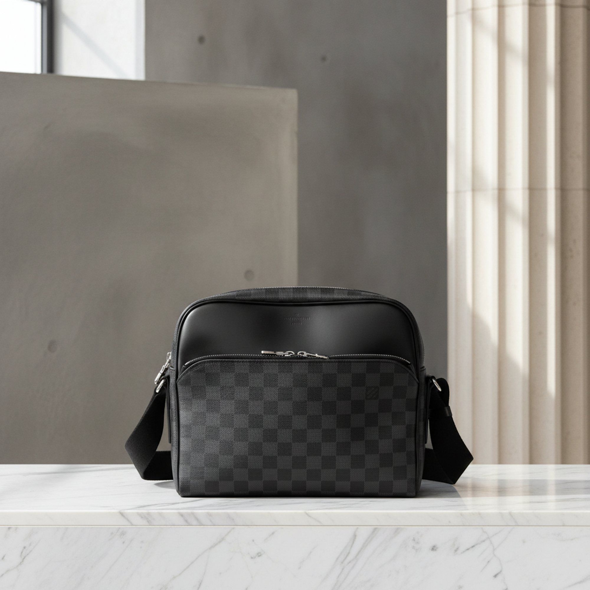 Louis Vuitton Dayton Reporter · Damier Graphite
