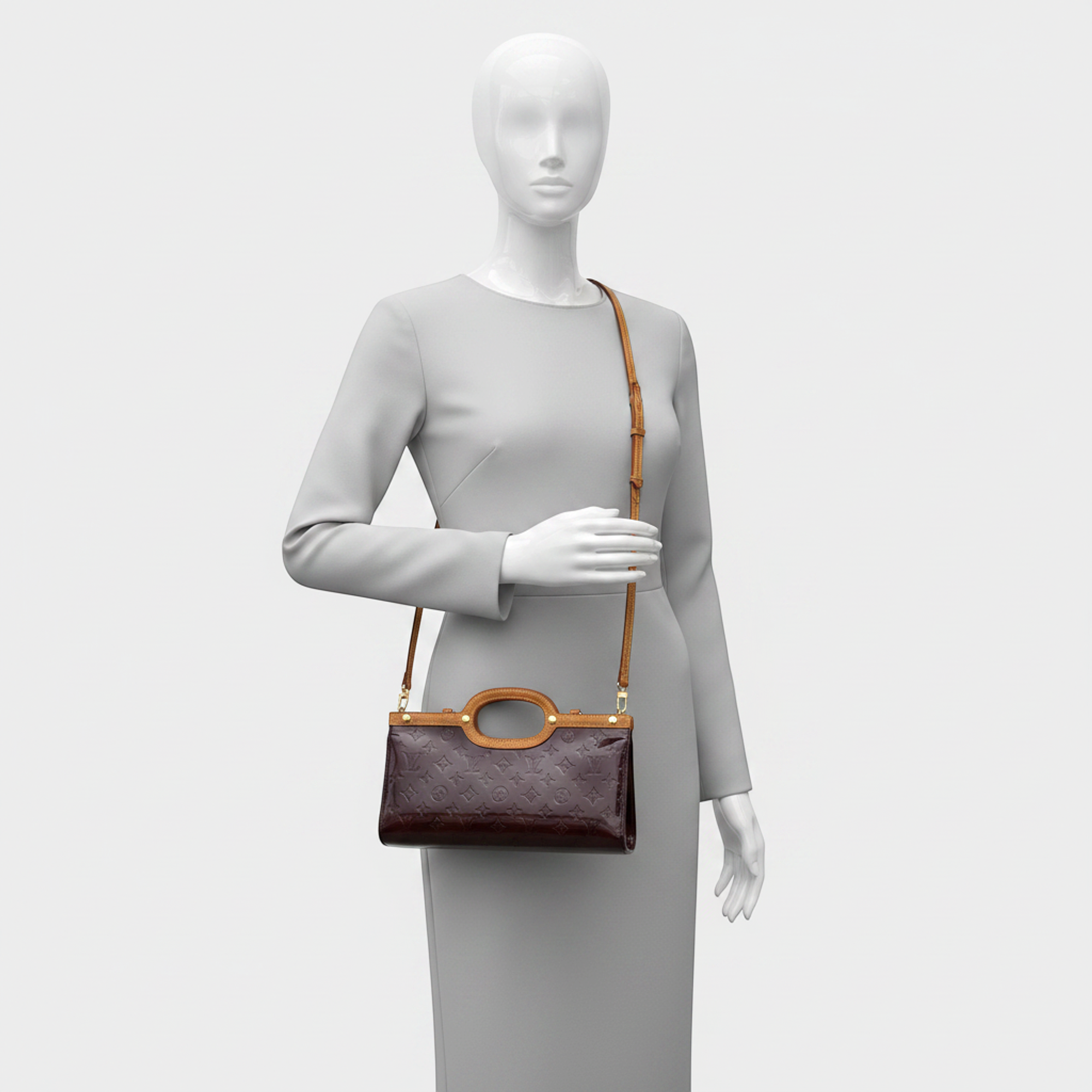 Louis Vuitton Roxbury Drive · Vernis Amarante