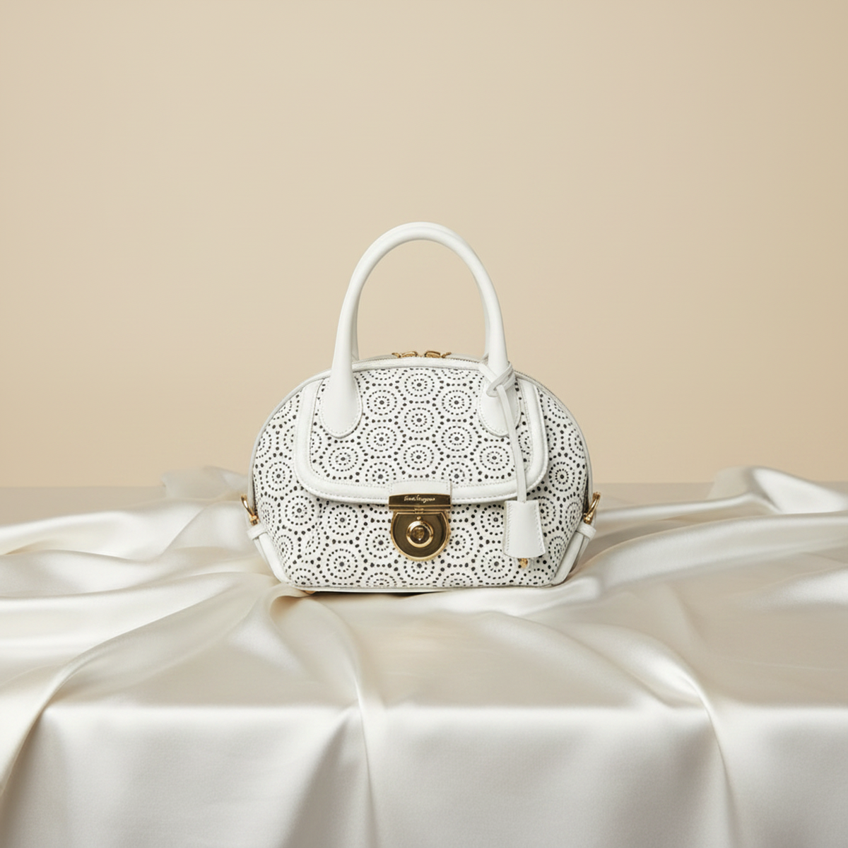 Salvatore Ferragamo Fiamma · Leather