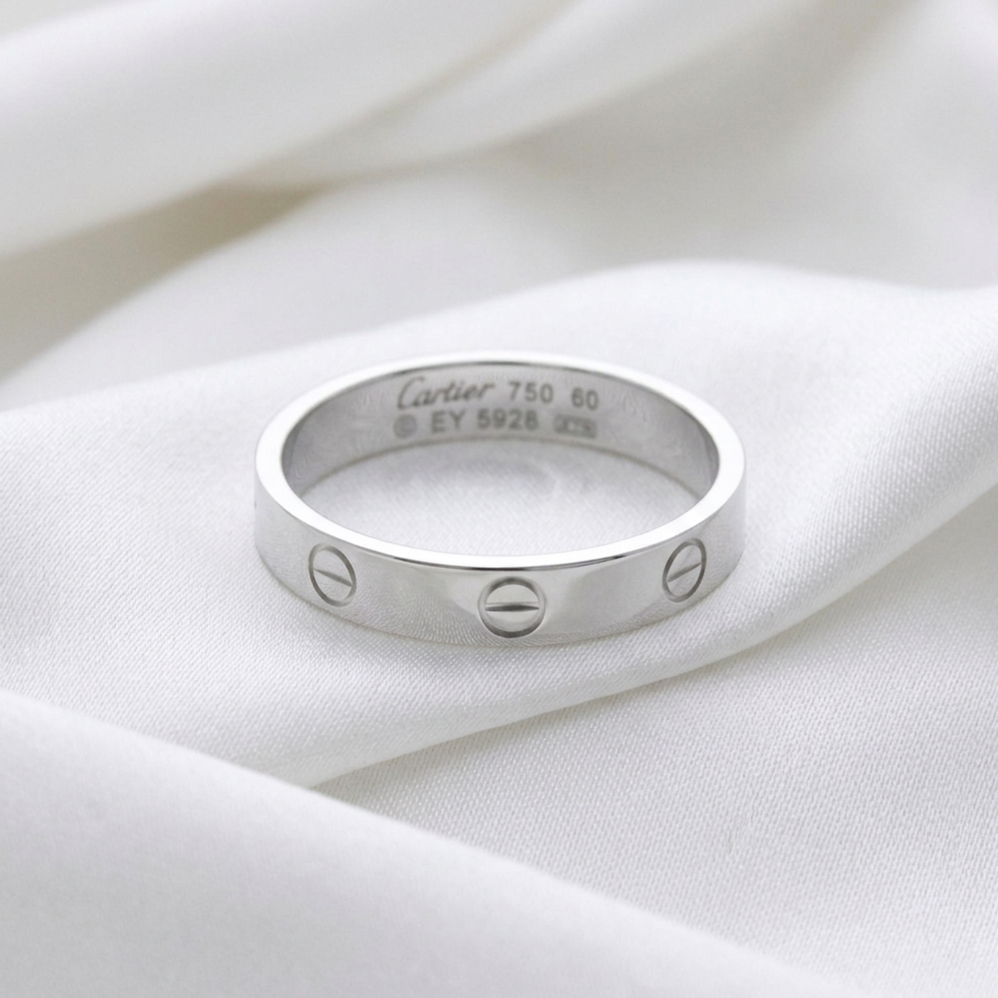 Cartier Mini Love Ring · 18K White Gold