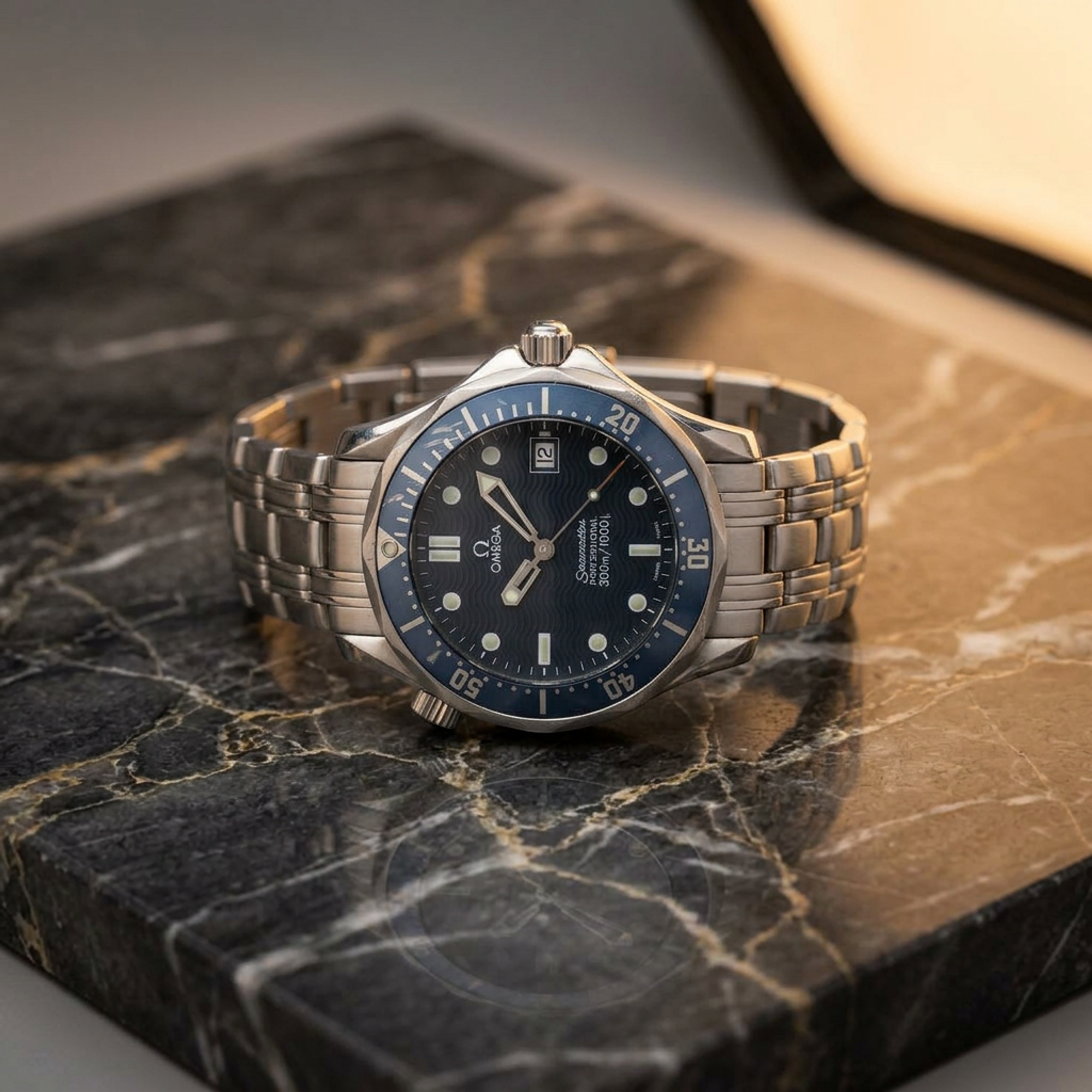 Omega Seamaster Professional 300M · Mid-Size