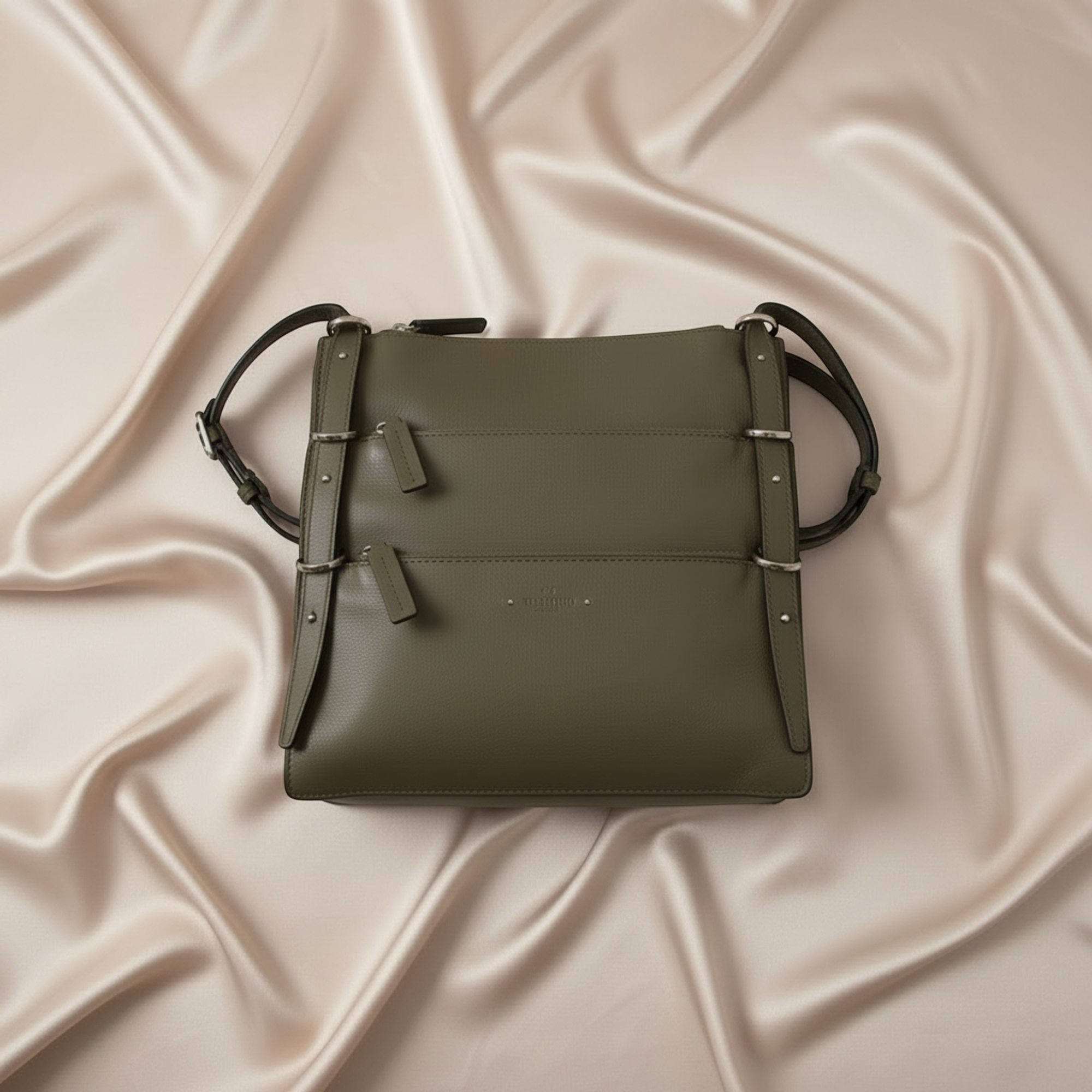 Valentino Garavani · Leather Shoulder Bag