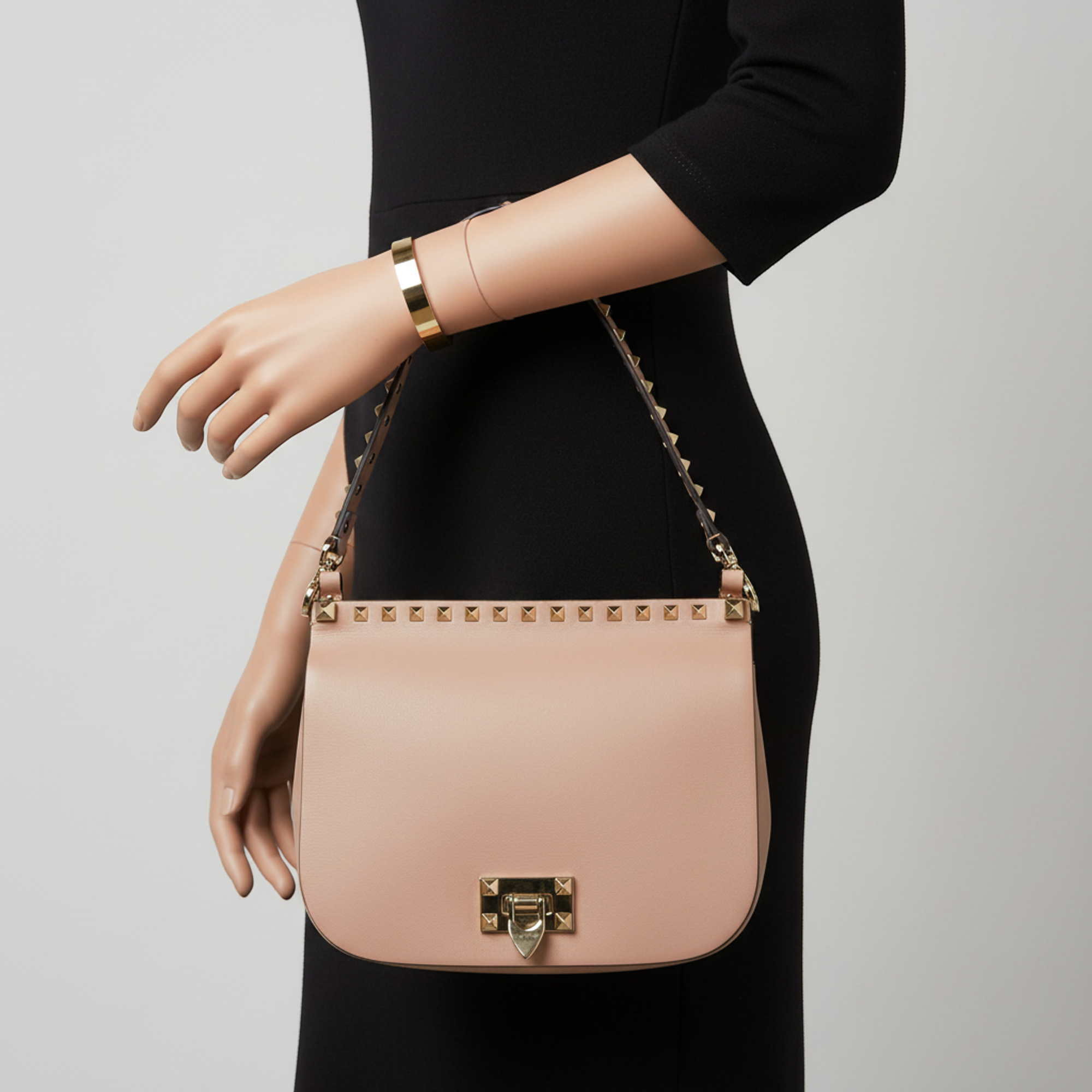 Valentino Garavani Rockstud · Leather Flap