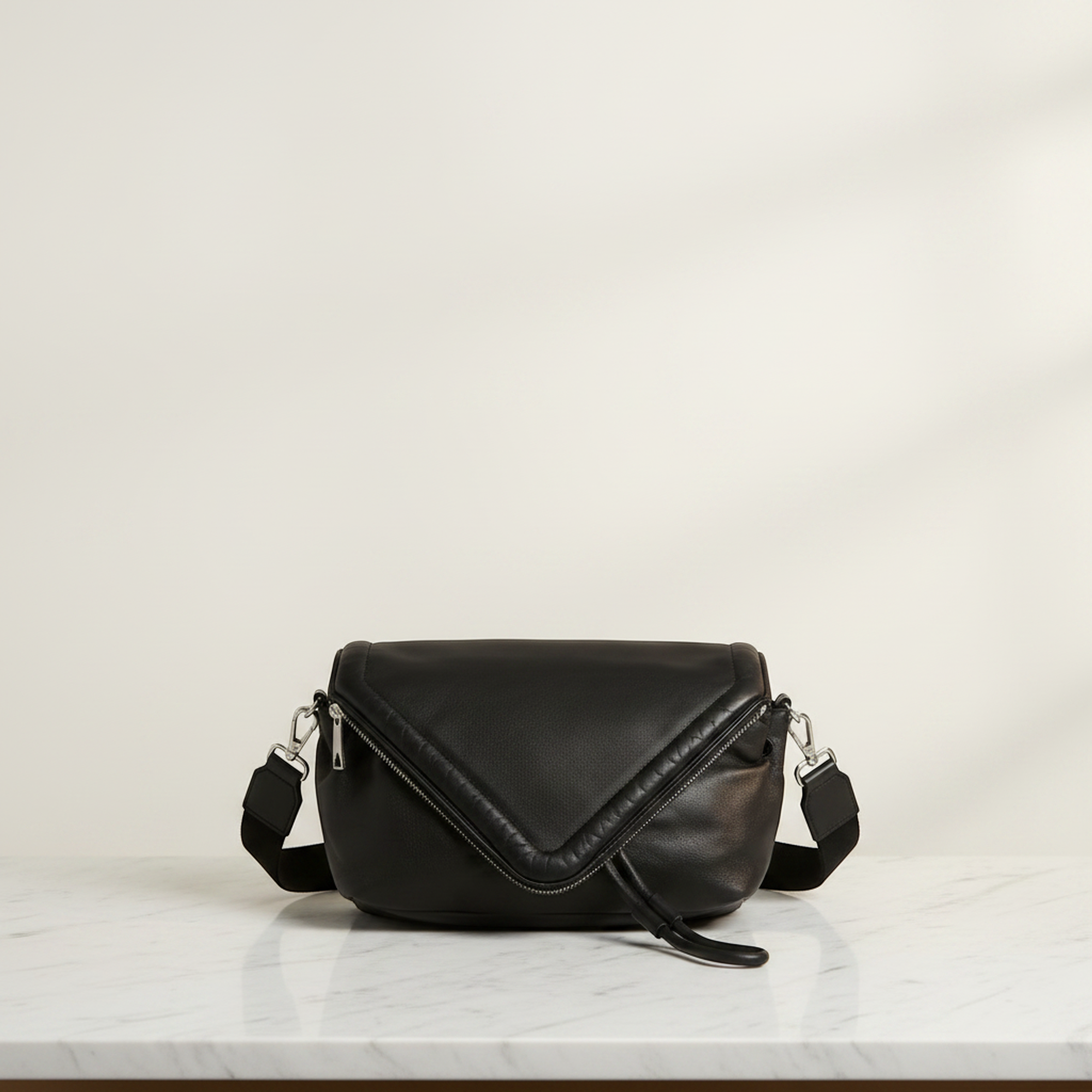Bottega Veneta Beak Belt Bag · Leather
