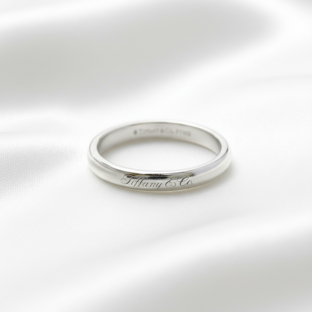 Tiffany Classic Band · Platinum