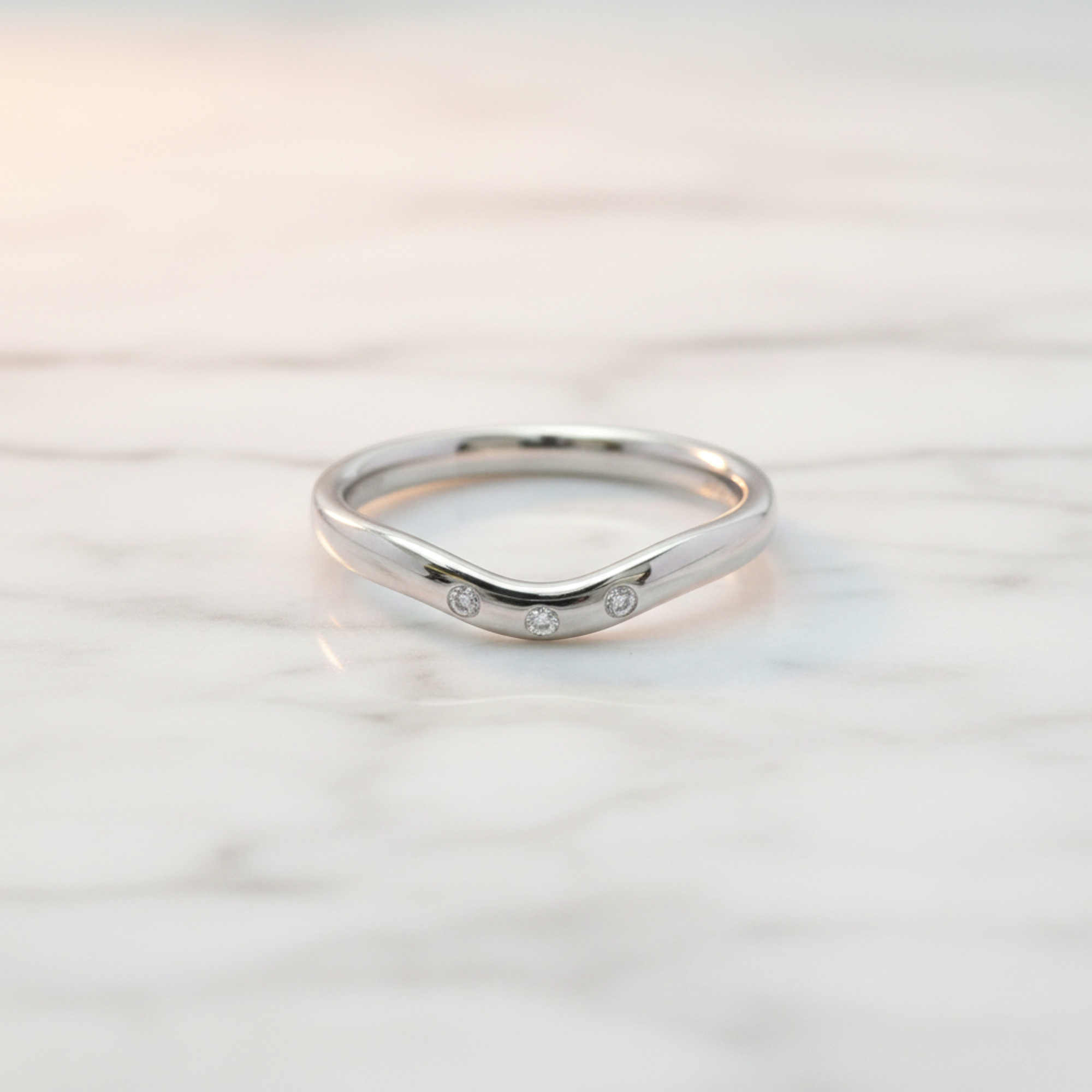 Tiffany Curved Band · Platinum · Diamonds