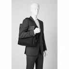Louis Vuitton Taiga Beluga · Shoulder Bag