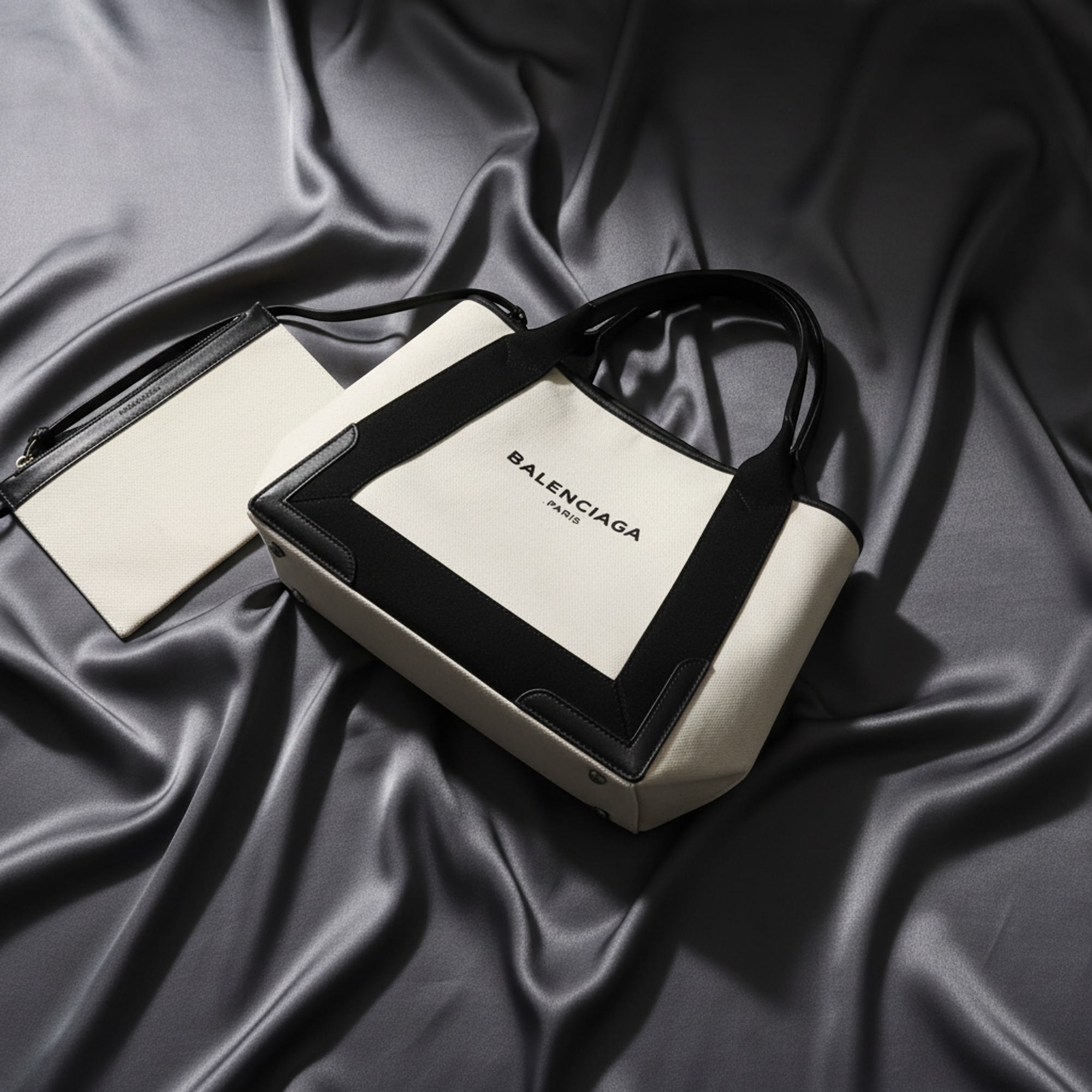 Balenciaga Navy Cabas S · Canvas