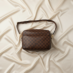 Louis Vuitton Nile · Damier Canvas