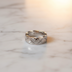 Chanel Coco Crush · 18K White Gold