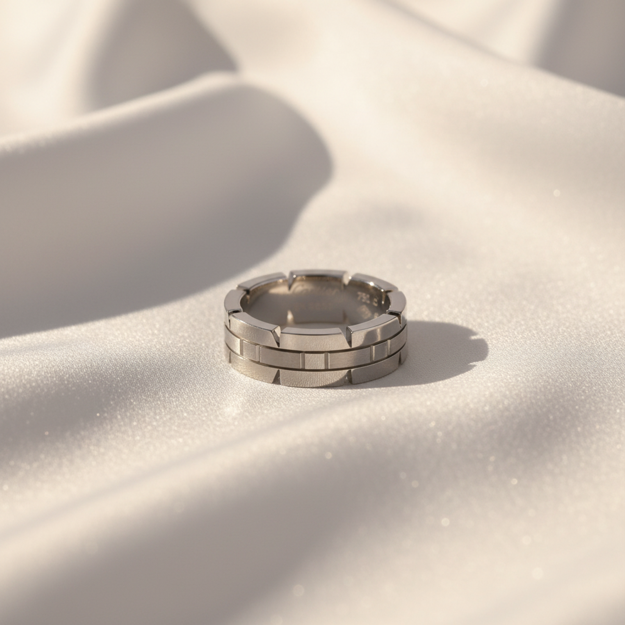 Cartier Tank Française · 18K White Gold