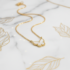 Van Cleef & Arpels Sweet Alhambra · Mother of Pearl