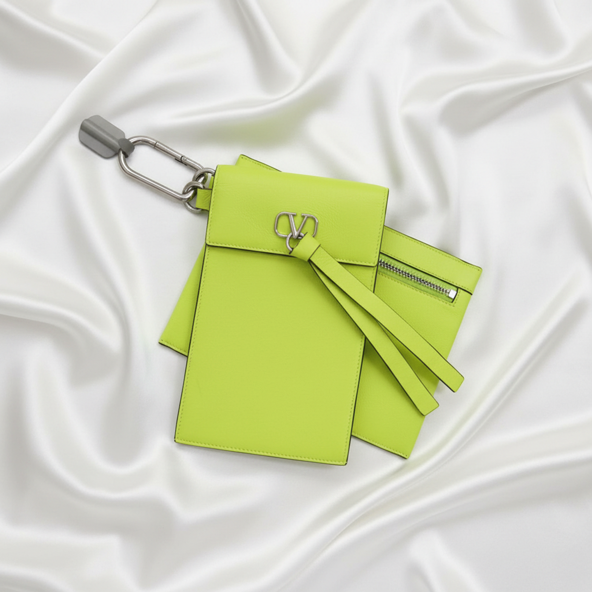Valentino Garavani · Leather Smartphone Holder