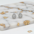 Ponte Vecchio · Pear-Shaped Diamond · Platinum