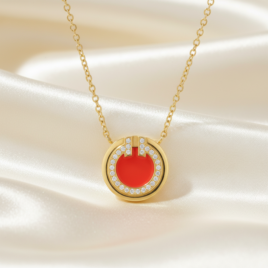 Tiffany T TWO · 18K Yellow Gold · Carnelian