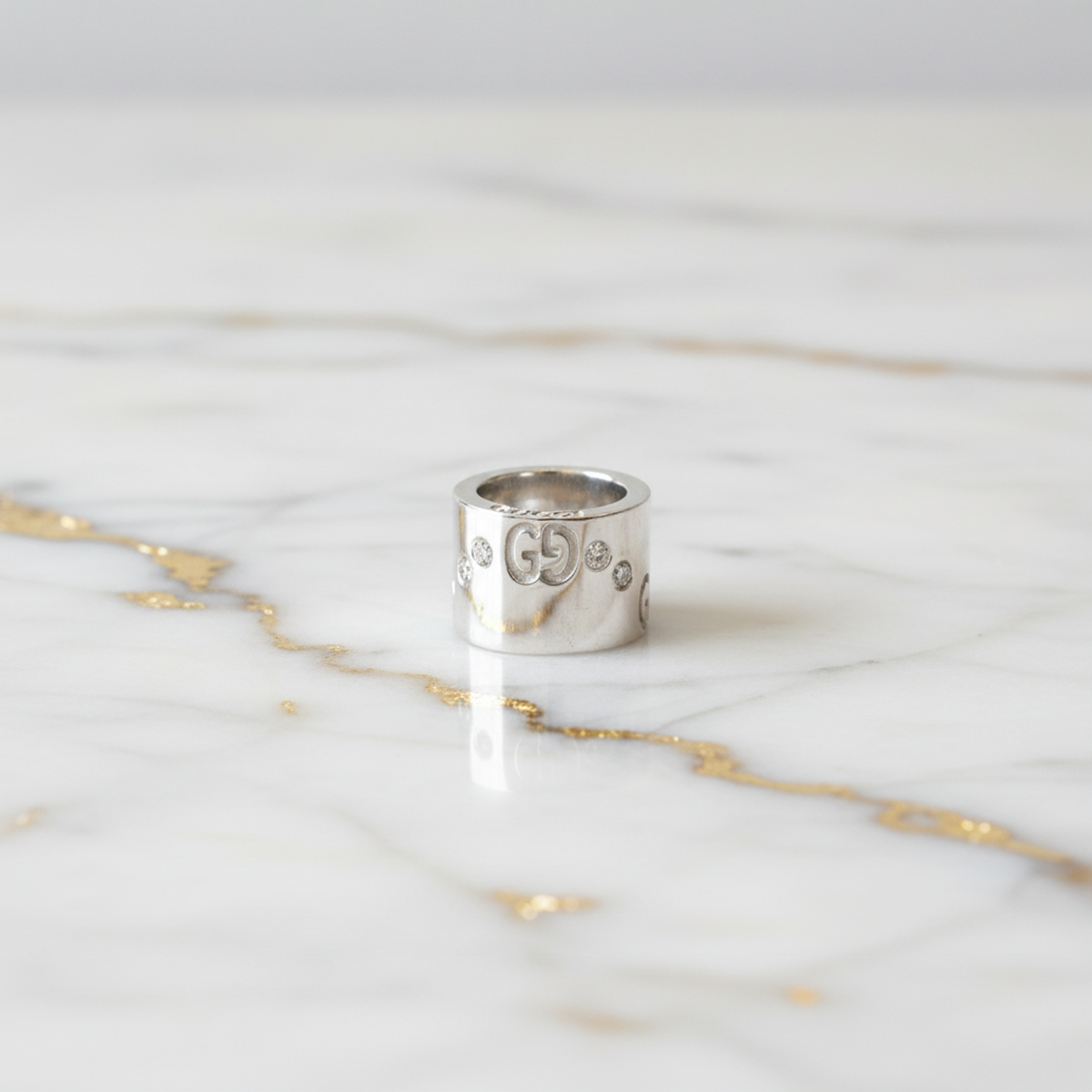Gucci Icon · 18K White Gold · Diamond