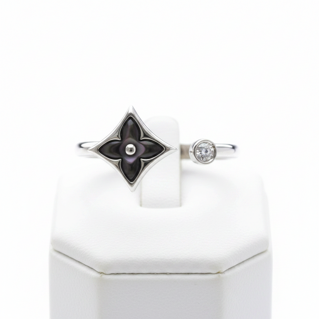 Louis Vuitton Star Blossom · 18K White Gold