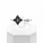 Louis Vuitton Star Blossom · 18K White Gold