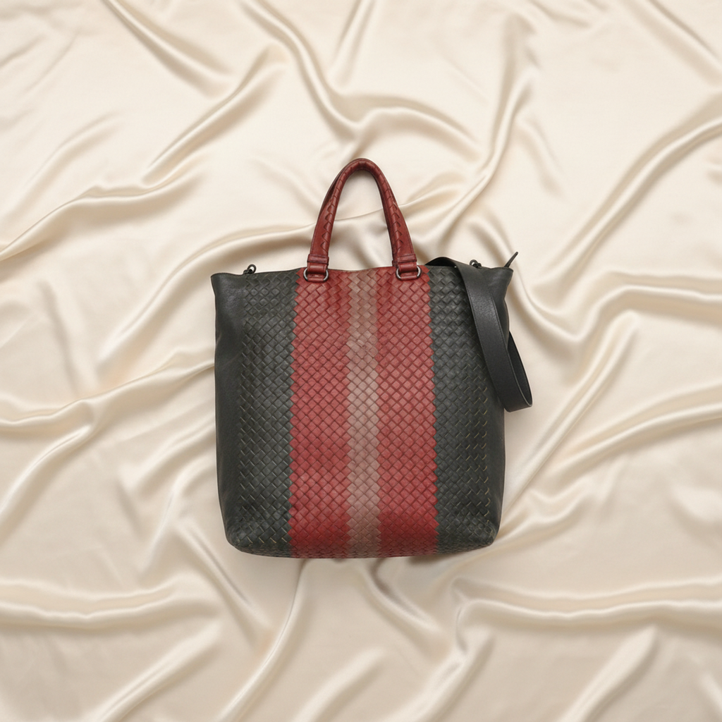 Bottega Veneta Intrecciato · Leather Tote