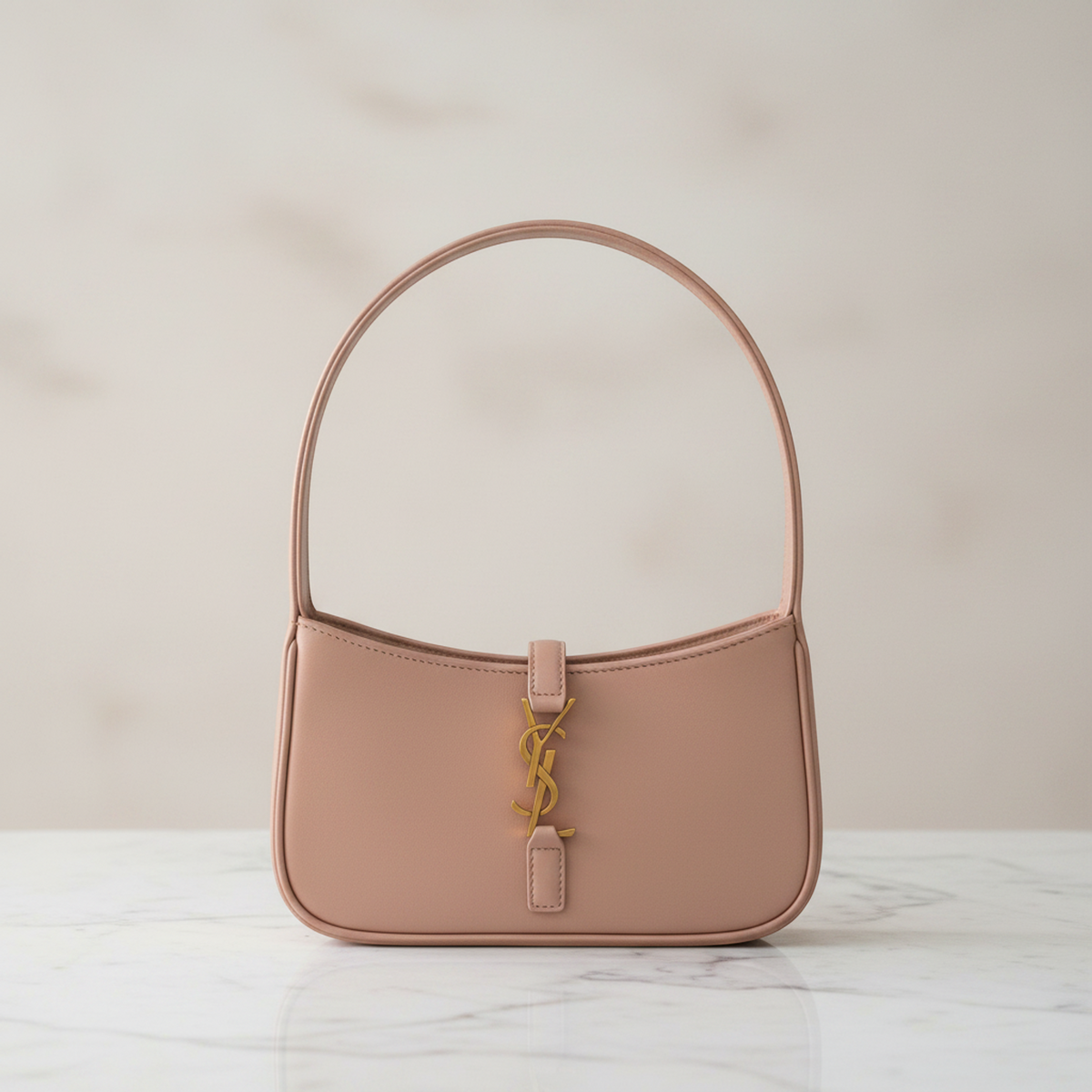 Yves Saint Laurent Le 5 À 7 · Leather