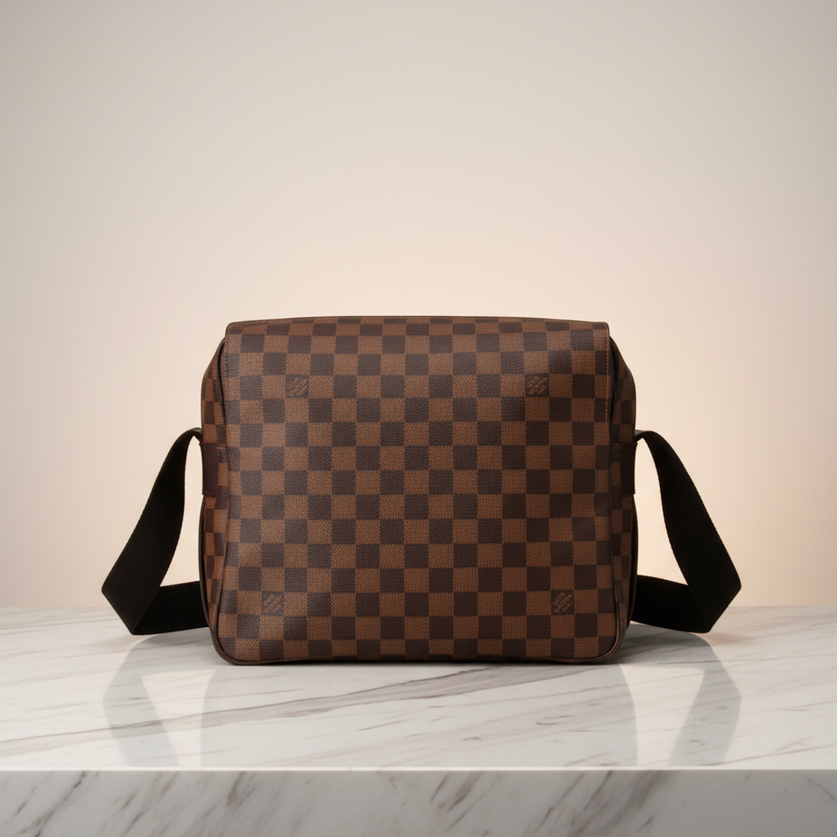Louis Vuitton Naviglio · Damier Ebene