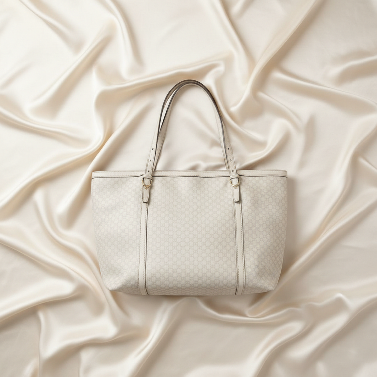 Gucci Guccissima · Embossed Leather Tote