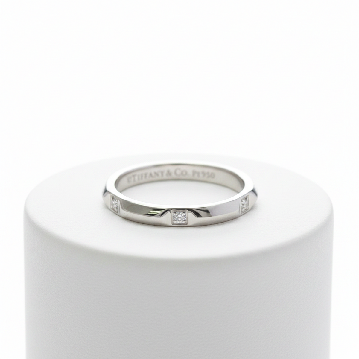 Tiffany True · Platinum · Diamond Band