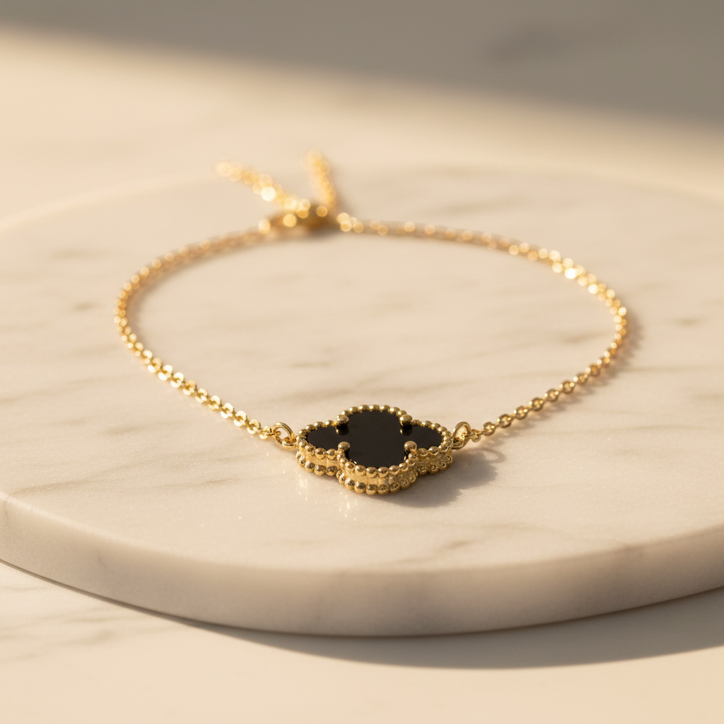 Van Cleef & Arpels Vintage Alhambra · Onyx