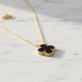Van Cleef & Arpels Vintage Alhambra · Onyx