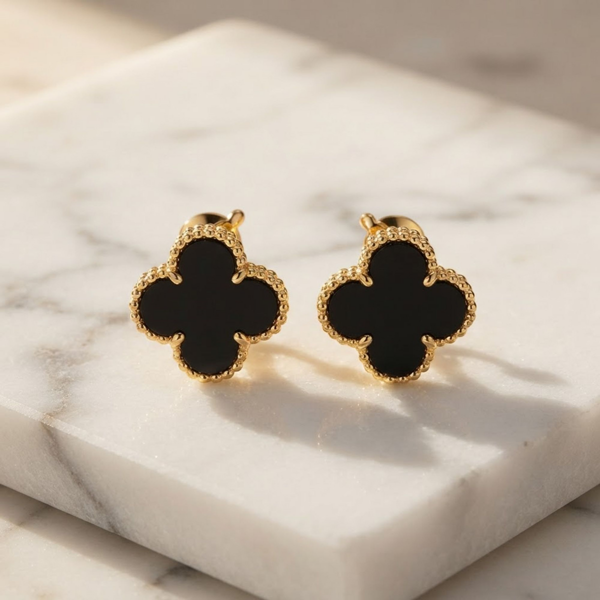 Van Cleef & Arpels Vintage Alhambra · Onyx