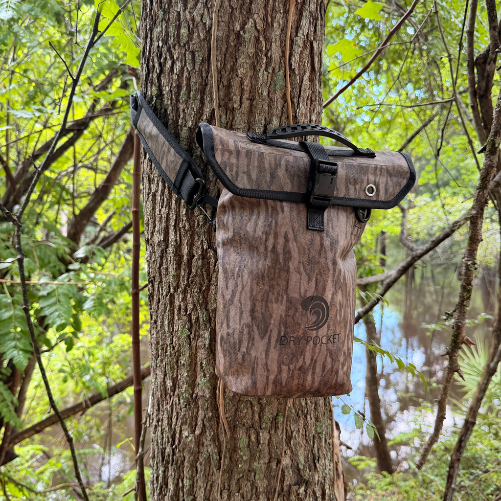 Shell Bag / Boating Bag - Bottomland Camo