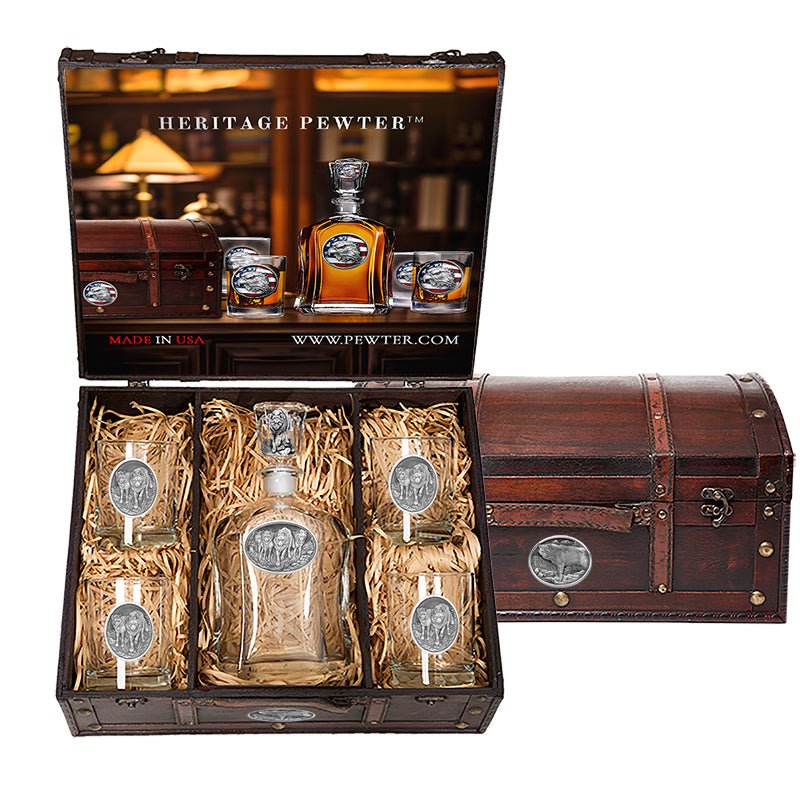 Wolves Capitol Decanter Chest Set