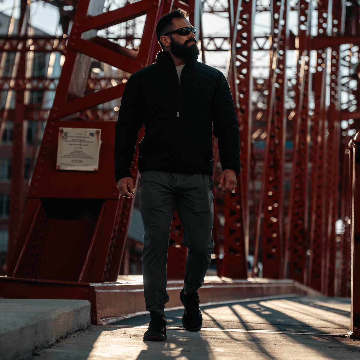 Carrier Traveler Joggers