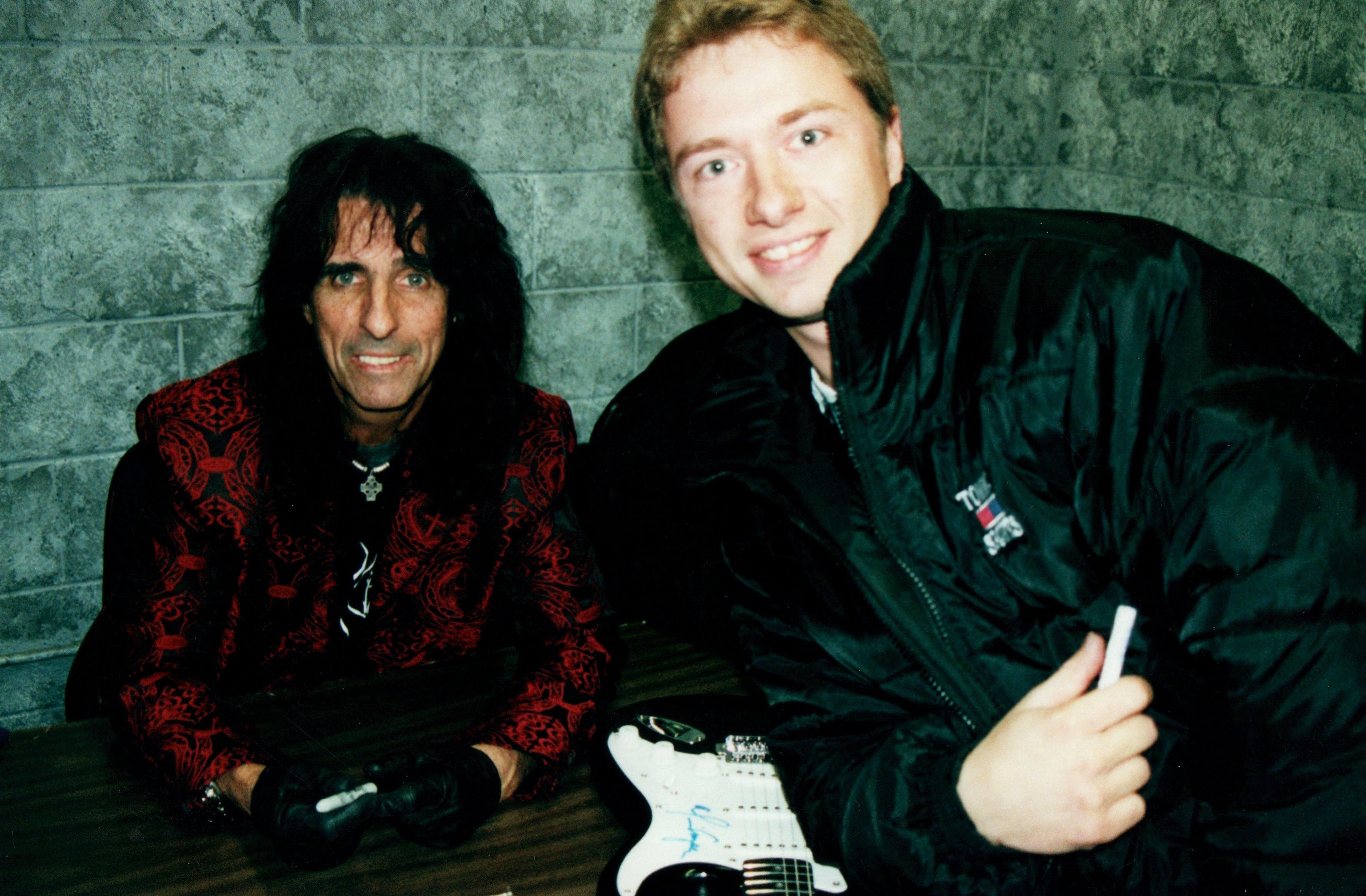 Alice Cooper Autographed Headless Custom Graphics Photo Guitar