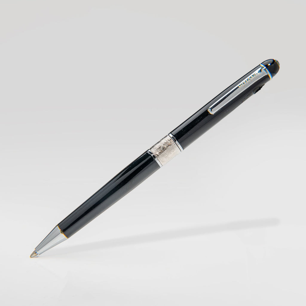 Genuine Muonionalusta Meteorite Pen