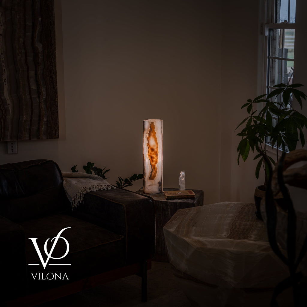 White Ice Onyx Cylinder Table Lamp – 20″ Tall × 5.5″ Diameter
