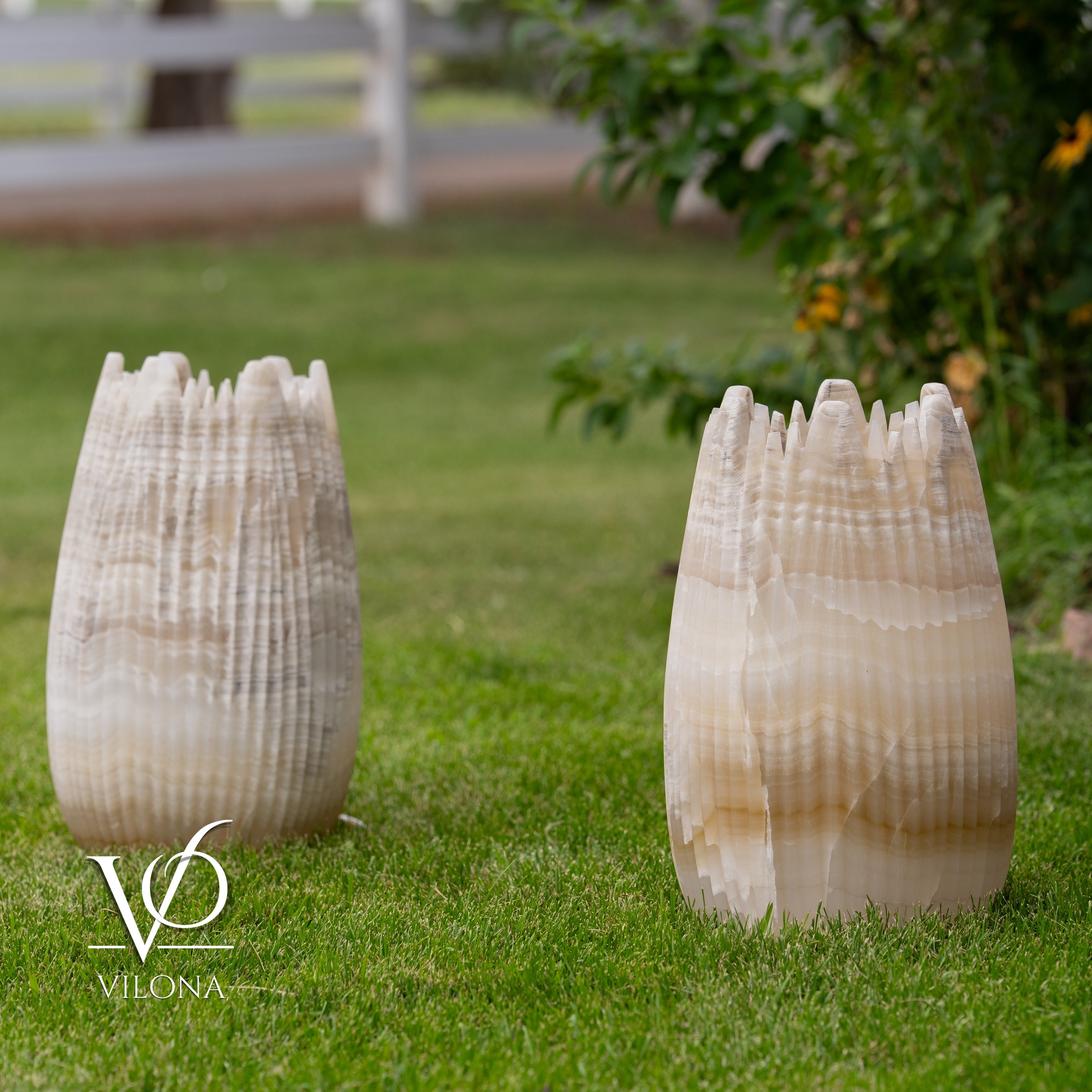 White Ice Onyx Crown Lamps - Sculptural Natural Stone Pair