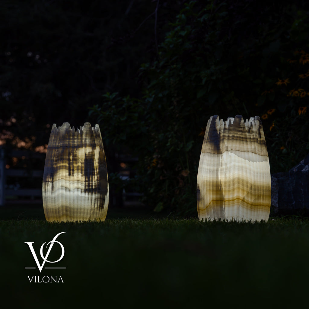 White Ice Onyx Crown Lamps - Sculptural Natural Stone Pair