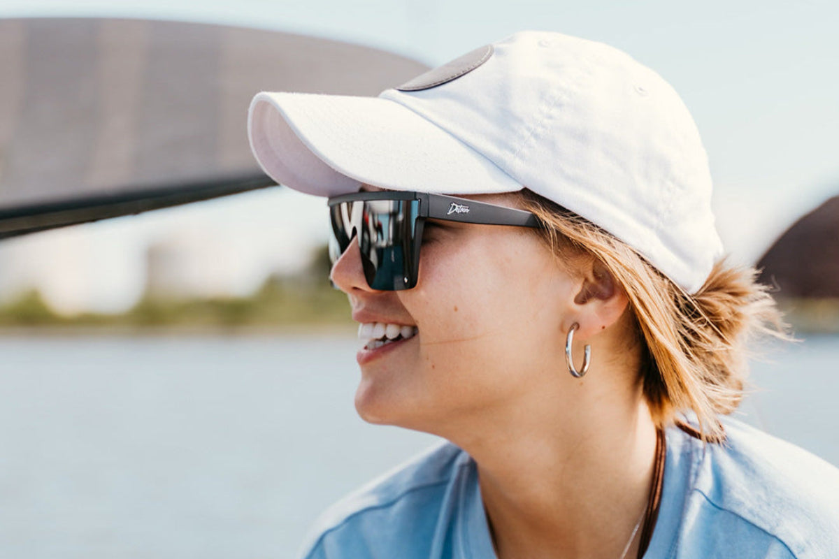 Tidal Wave - Matte Black - Jet Black Lens Polarized