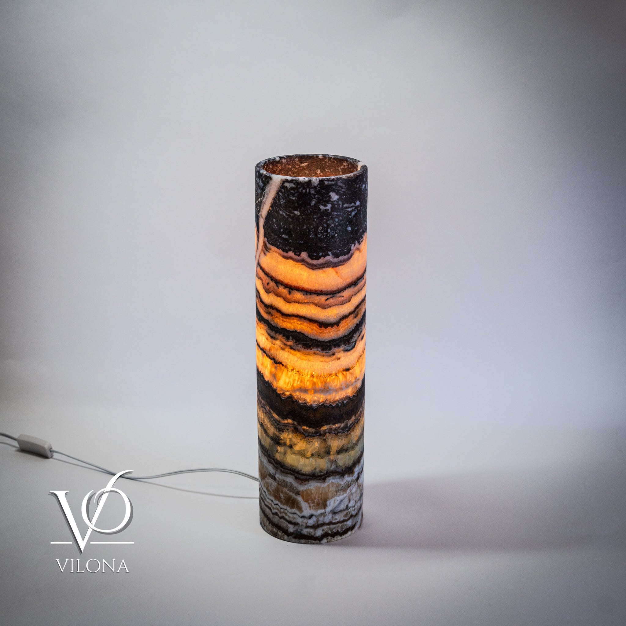Aqua Onyx Lamp -  20" Tall, x 5.5" Diameter - (Medium #27)