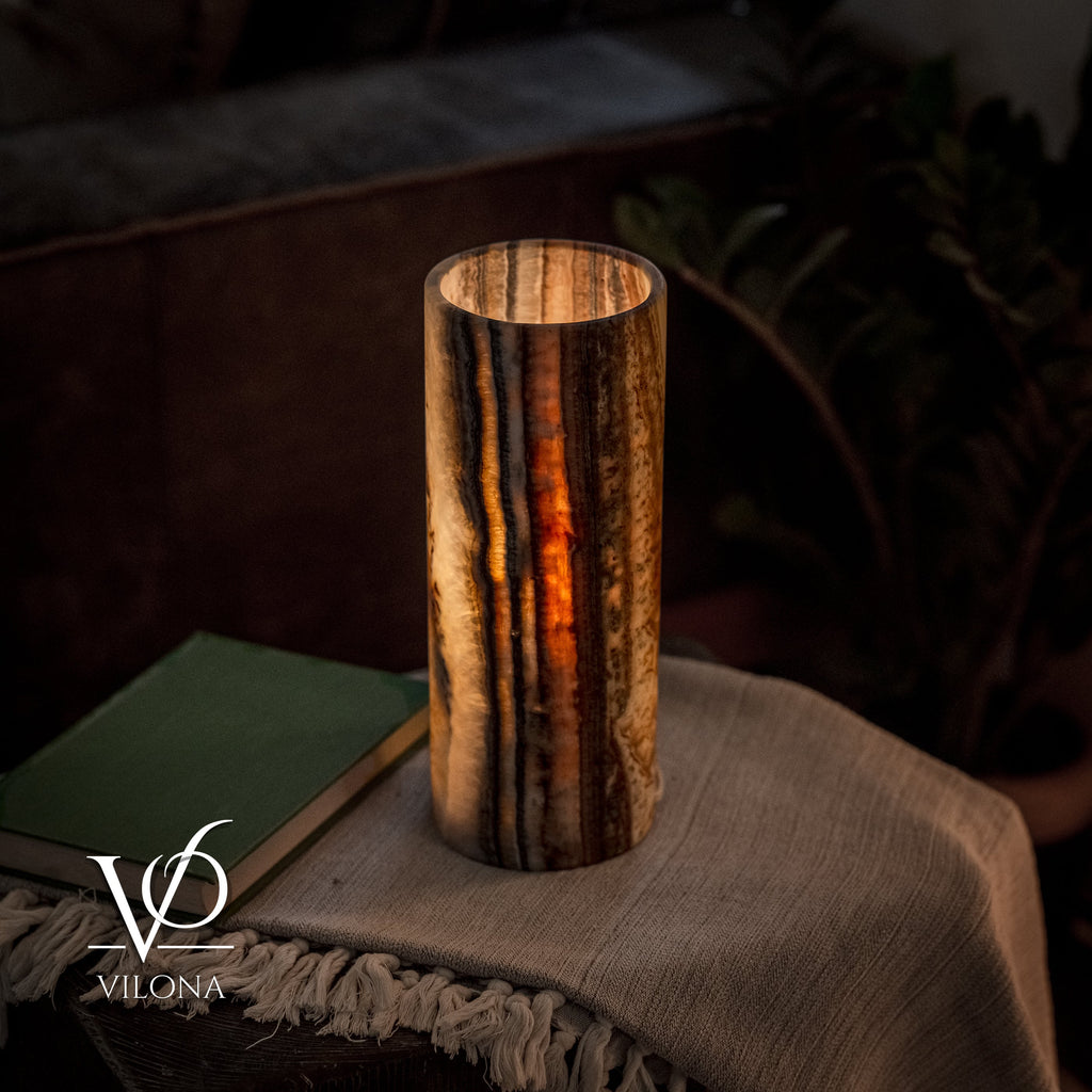 Sahara Onyx - 12" Tall, x 4.5" Diameter (Small Table Lamp #1)