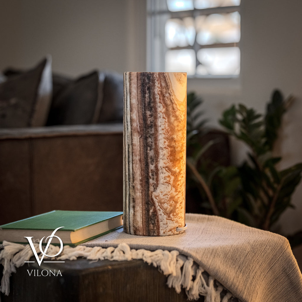 Sahara Onyx - 12" Tall, x 4.5" Diameter (Small Table Lamp #1)