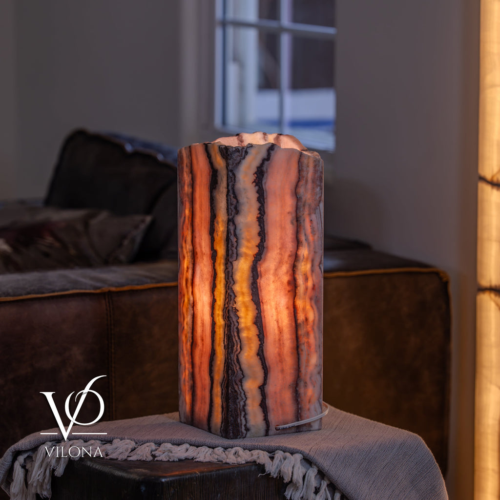 Rosa Onyx Live Edge Table Lamp – 16" Tall × 6" Square #1