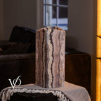 Rosa Onyx Live Edge Table Lamp – 16" Tall × 6" Square #1