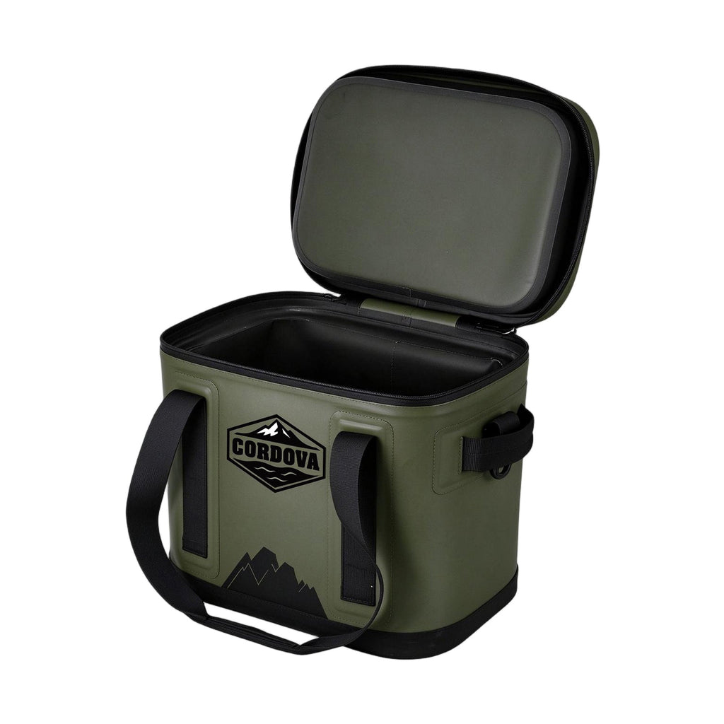 Backcountry Class™ Daypack Cooler