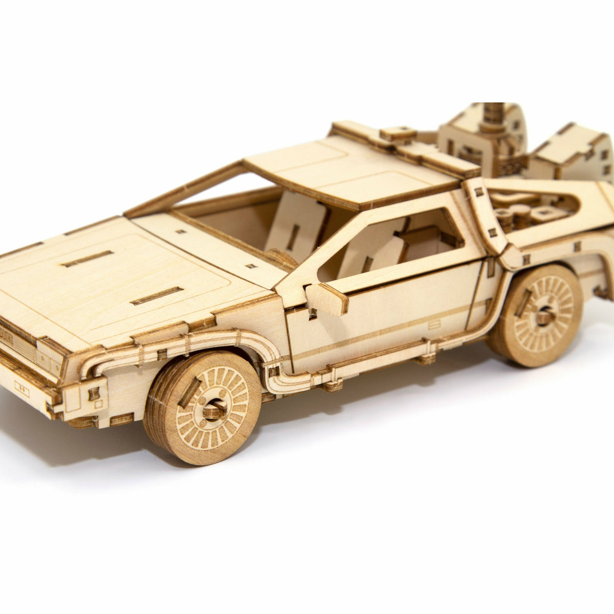 IncrediBuilds: Back to the Future: DeLorean Book and 3D Wood Model [2020]
