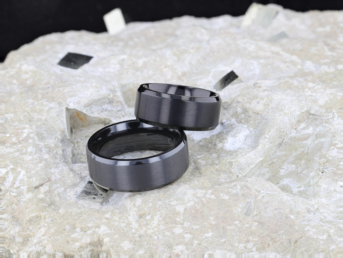 ELYSIAN Black Titanium Ring with Polished Beveled Edges and Brushed Center – 8mm