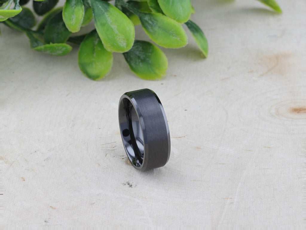 ELYSIAN Black Titanium Ring with Polished Beveled Edges and Brushed Center – 8mm
